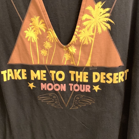 Express Top - Picture 2 of 5